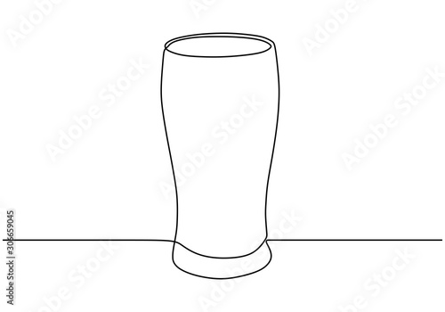 Continuous one line drawing of glass for drinking