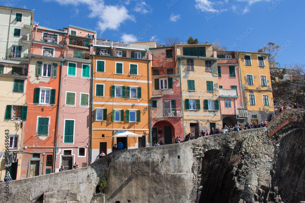 Colourful old houses of Riomaggiore fisherman village, Cinque Terre, Liguria, Italy.