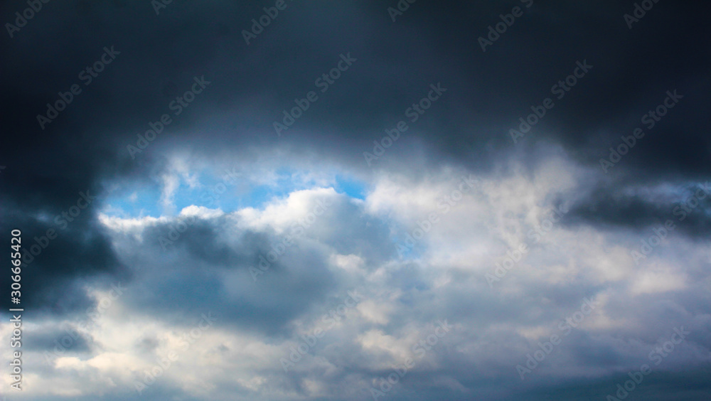 Obraz premium blue sky with clouds