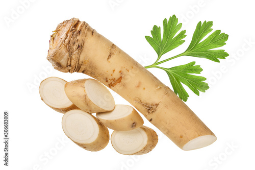 Foto Horseradish root with slices and parsley isolated on white background