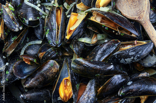 mussels cooked in the marinière