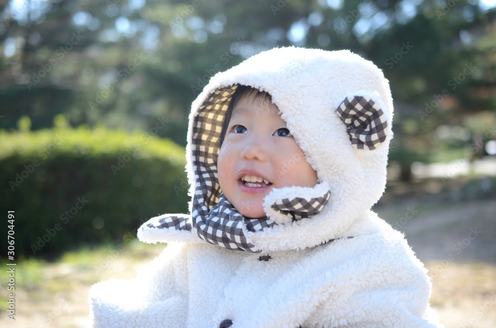 公園で遊ぶ子供 公園で遊ぶ子供
