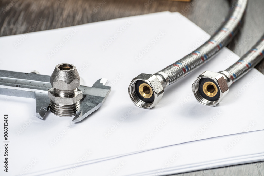 Water braided metal hose with internal screw Water braided metal hose with internal screw
