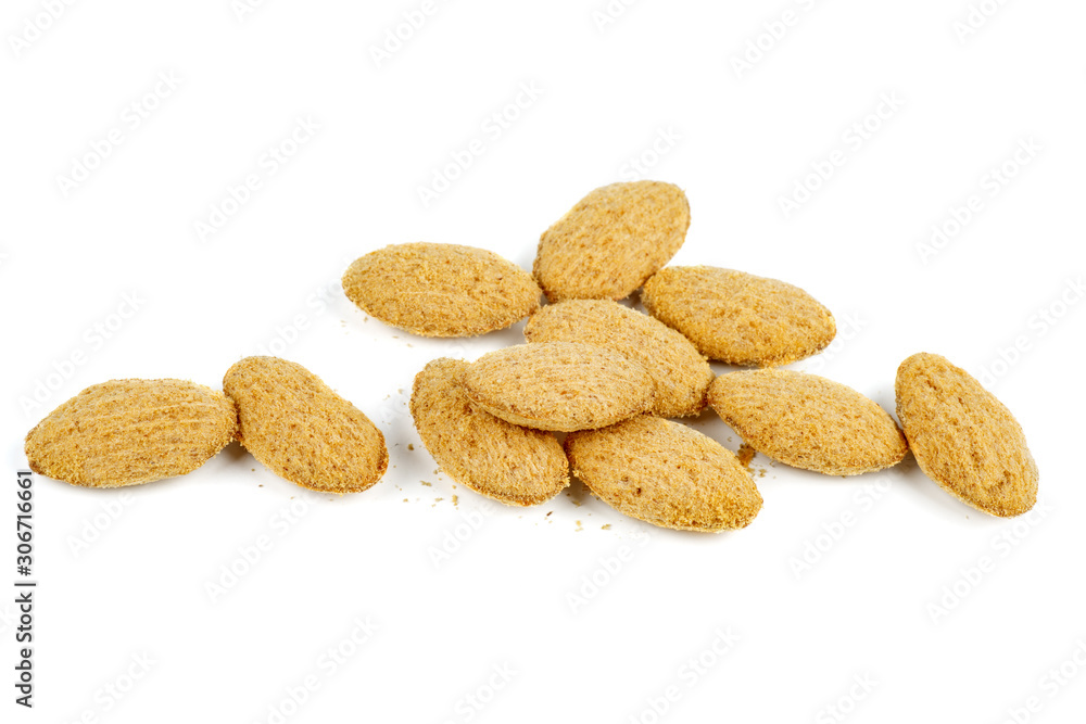 Obraz premium Homemade tiny round cookies isolated on white background