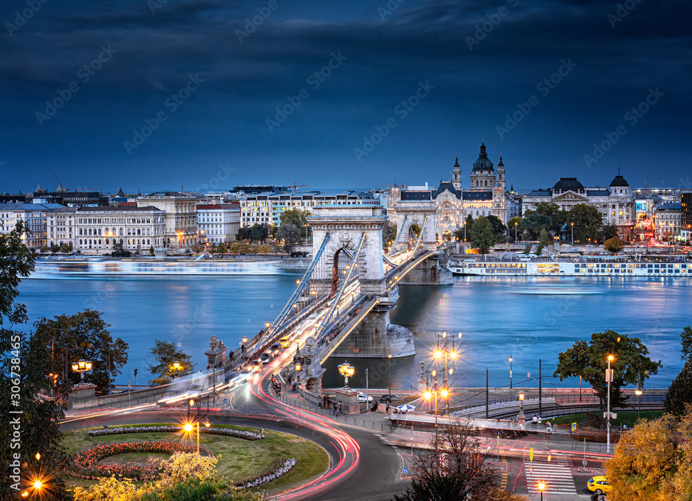 View on the famous Chain Bridge, Budapest in sunset.