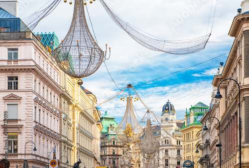 Fototapeta Naklejka Na Ścianę i Meble -  Nice street with lights in Wien, Austria