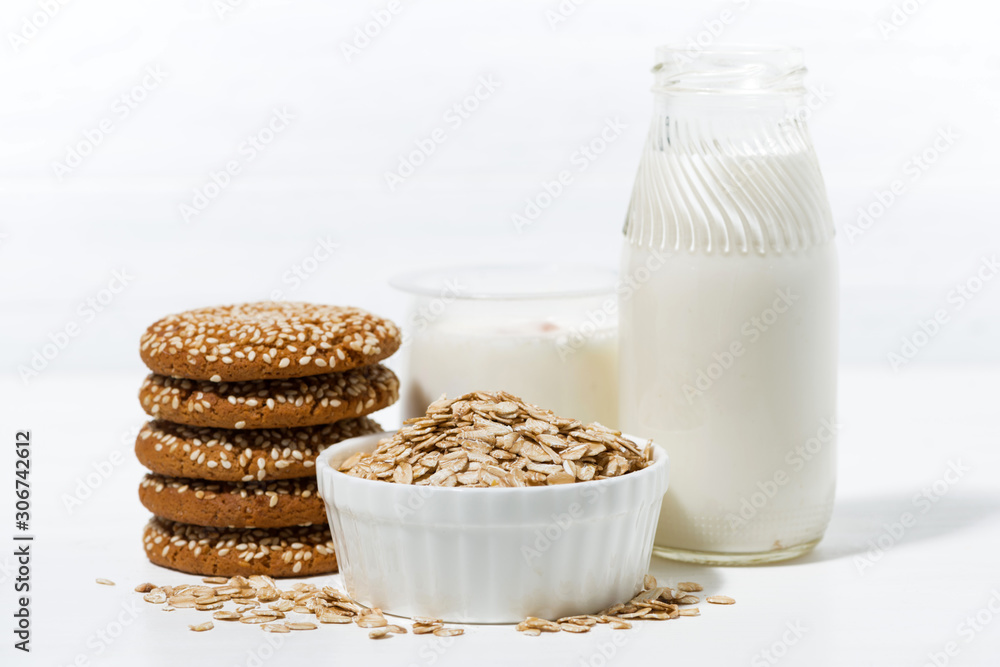 healthy oatmeal cookies and milk healthy oatmeal cookies and milk