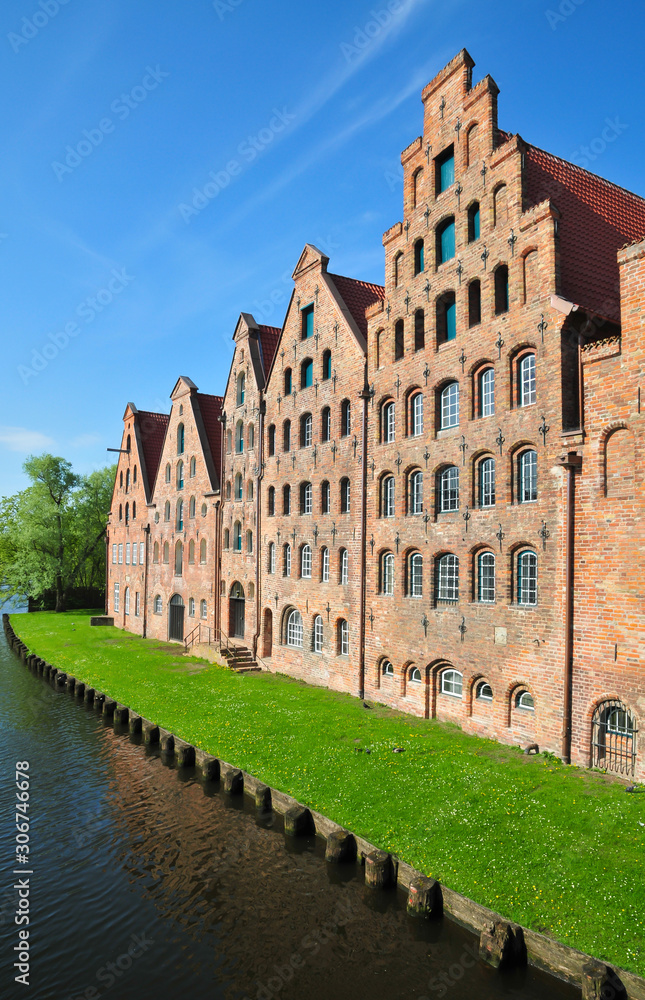 Lübeck Altstadt mit ehemaligen Speicherhäusern