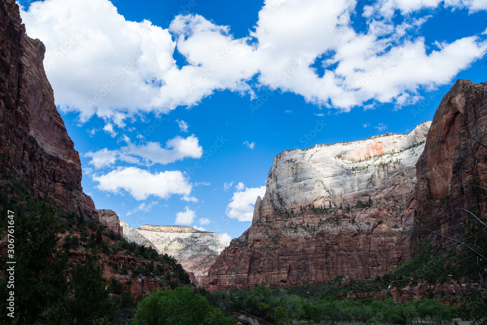 Blue sky and white clouds over Zion Canyon - Zion National Park, Utah, USA