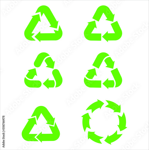 Green recycle icon in triangle. Recycle Recycling set symbol vector. Eco cirle icon. Green arows on isolated background. Vector garbage symbols. Logo elements. Clean planet.
