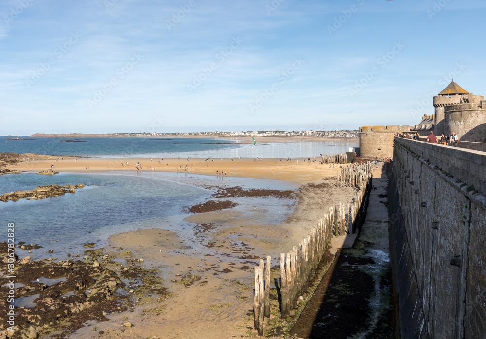  Main beach of the famous resort town Saint Malo in Brittany, France