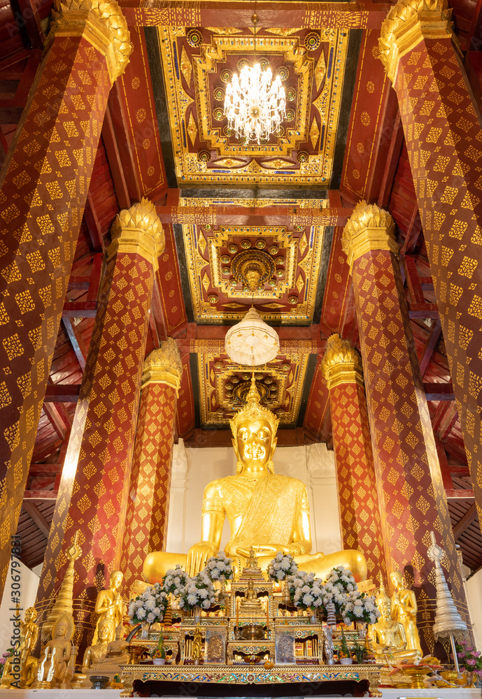 Fototapeta premium Beautiful Buddhist Temple and Buddha statue at Wat Na Phra Men Ayutthaya Thailand