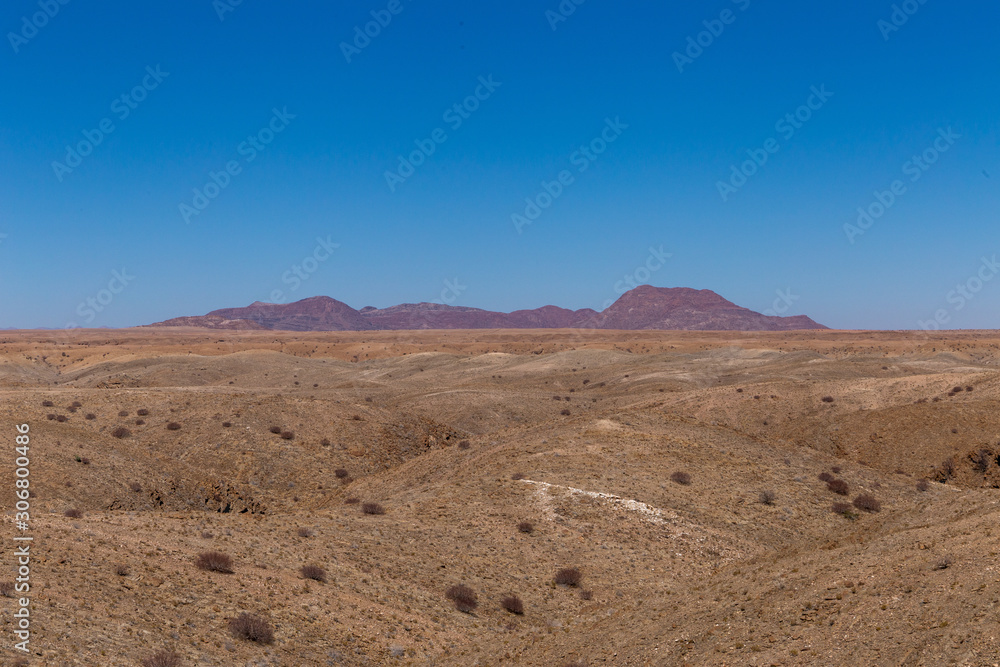 Roter Gebrirgszug in Namibia