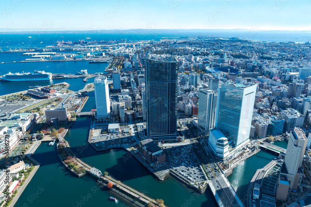 Obraz premium (神奈川県ｰ都市風景)ラウンジから見渡す横浜の風景１