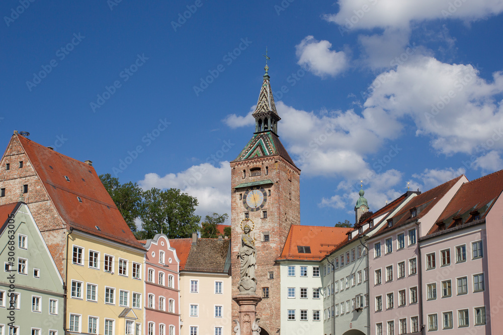 Fototapeta premium Main square with Marie fountain in Landsberg am Lech