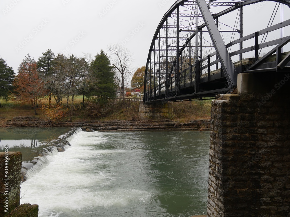 Fototapeta premium The War Eagle Bridge is one of the top attractions listed in the National Register of Historic Places in Arkansas.