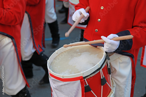 tocando el tambor tamborrada san sebastián país vasco  IMG_5082-as19 photo