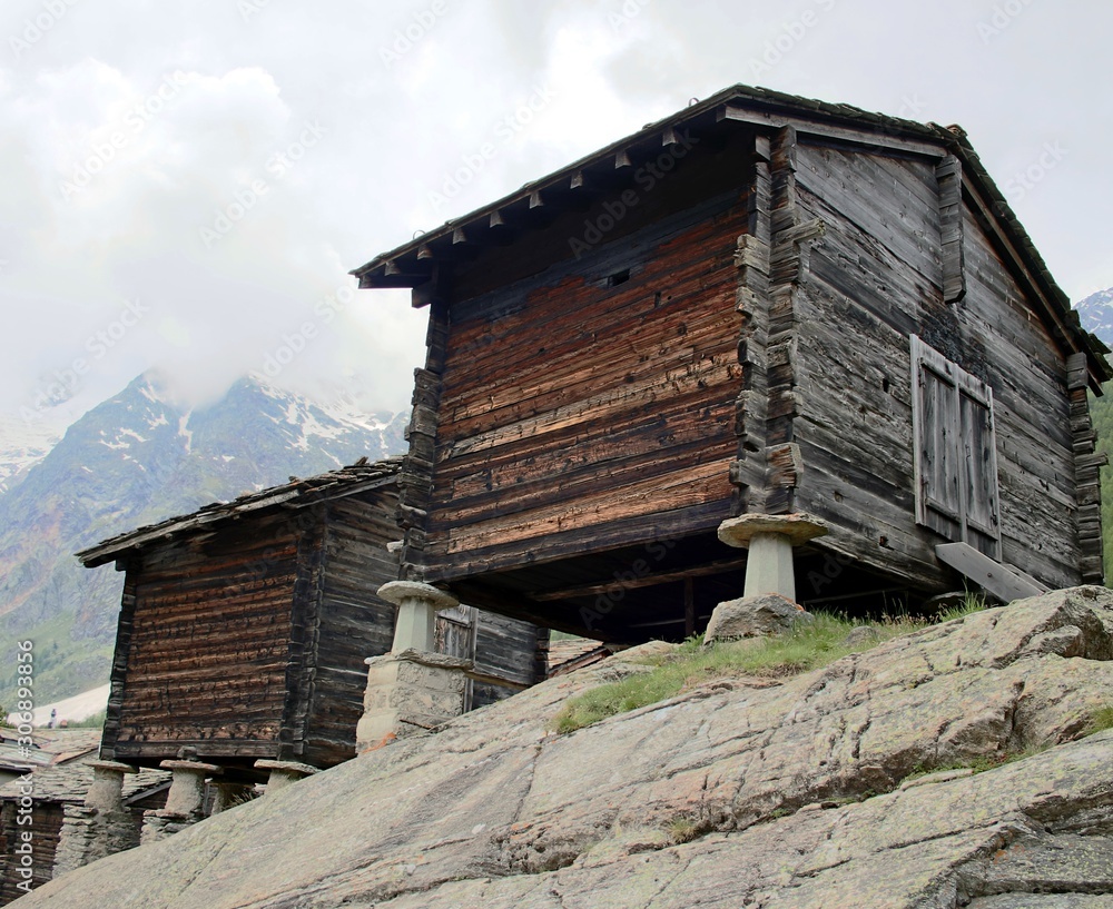 Berghütten im Wallis Berghütten im Wallis