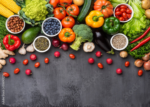 Tableau sur toile Healthy eating ingredients: fresh vegetables, fruits and superfood