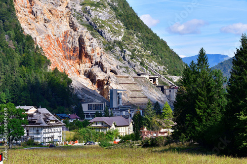 Obraz na plátně Casa Alpina Parrocchia Di Lignano, raibl