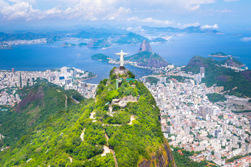 Wandcirkels Rio de Janeiro Corcovado en Suikerbroodberg vanuit helikopter  © Nido Huebl