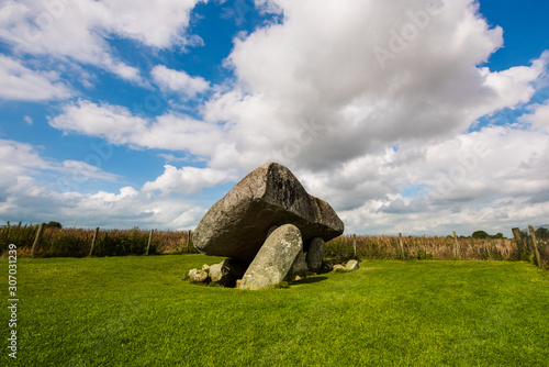 Brownshill is the heaviest table top dolmen photo