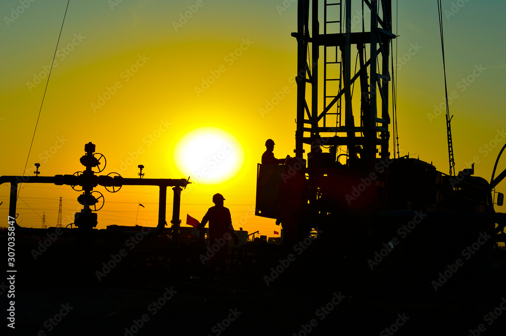 The oil workers in the job