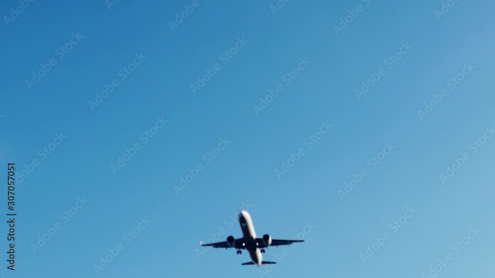 Aircraft landing blurry - passing through before runway Aircraft landing blurry - passing through before runway