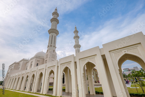 Sendayan, Malaysia- November 3rd, 2019 : A beautiful exterior of Masjid Sri Sendayan . It is currently the biggest mosque in Negeri Sembilan