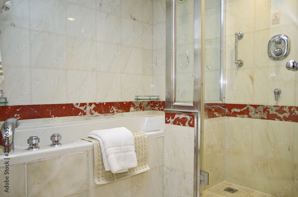 Queen Elizabeth Bathroom