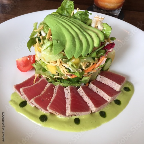 salad with tuna