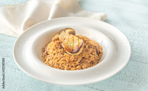Risotto with porcini mushrooms