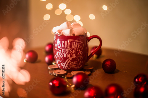 Vászonkép marshmallows Christmas cup with lights