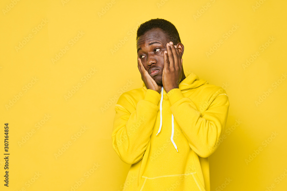 Fototapeta premium Cheerful man of African appearance smile