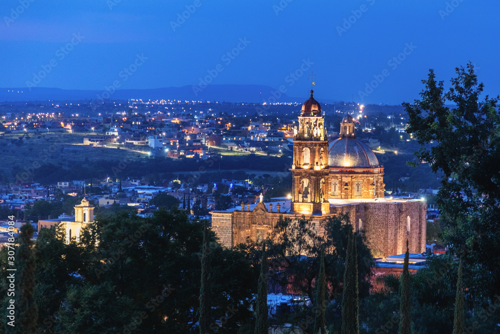 San Miguel de Allende at night