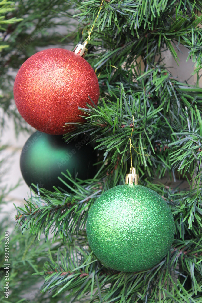 Palle di Natale - addobbare l'albero Palle di Natale - addobbare l'albero