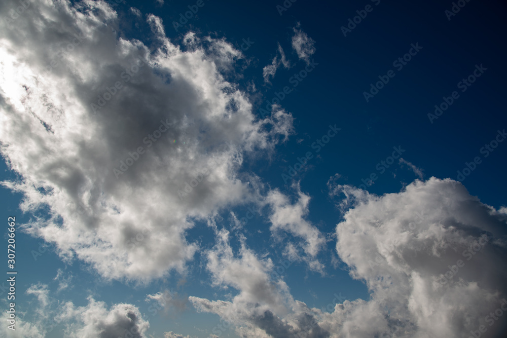 動く雲 冬 動く雲 冬