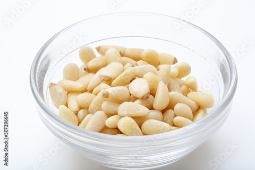  Pine nut image `` Spice ''