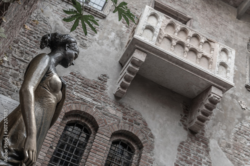 фотографія Romeo and Juliet