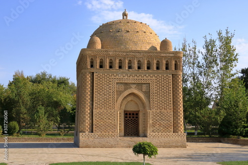 Fotografie, Obraz The Samanid mausoleum in the Park, Bukhara, Uzbekistan