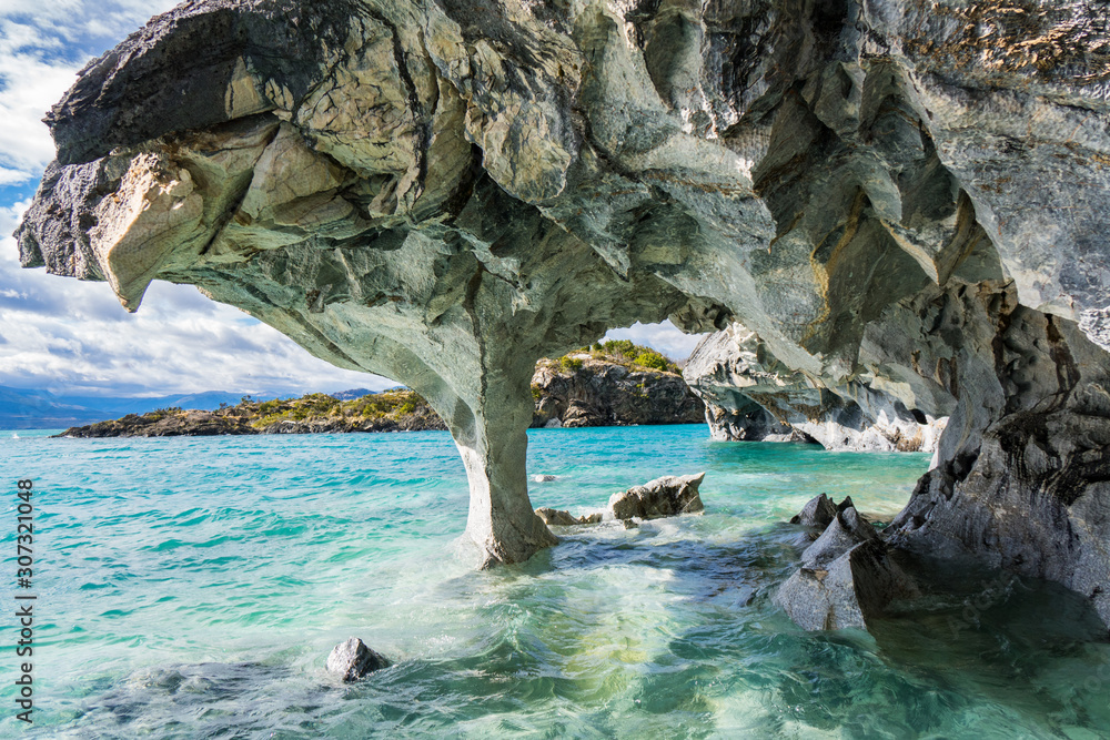 Fototapeta premium Marble caves (Capillas del Marmol), General Carrera lake, landscape of Lago Buenos Aires, Patagonia, Chile