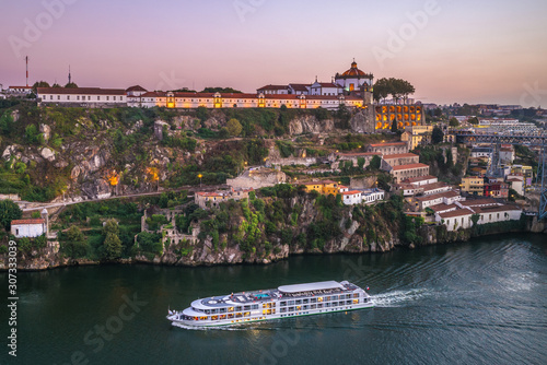 Εκτύπωση καμβά scenery by douro river in porto, portugal at dusk