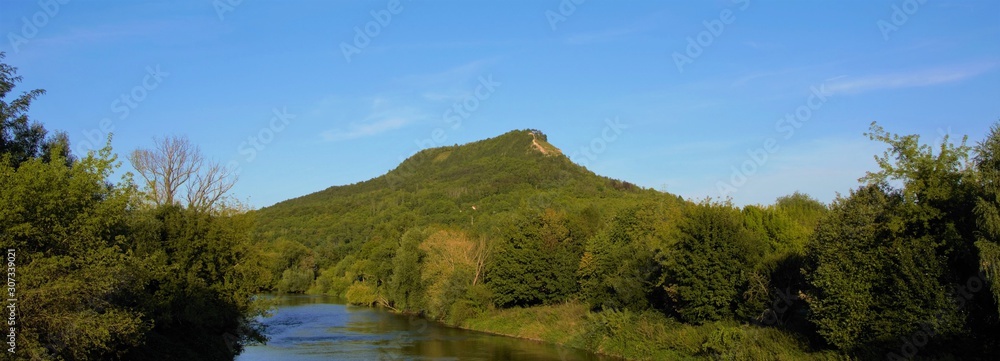Fototapeta premium Hügellandschaft