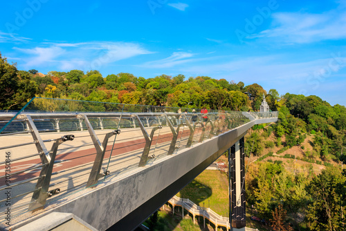 New pedestrian-cycling bridge over the Vladimir Descent in Kiev, Ukraine