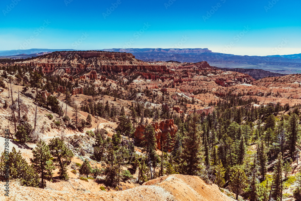 Overview on the Hoodoos in Bryce Canyon National Park
