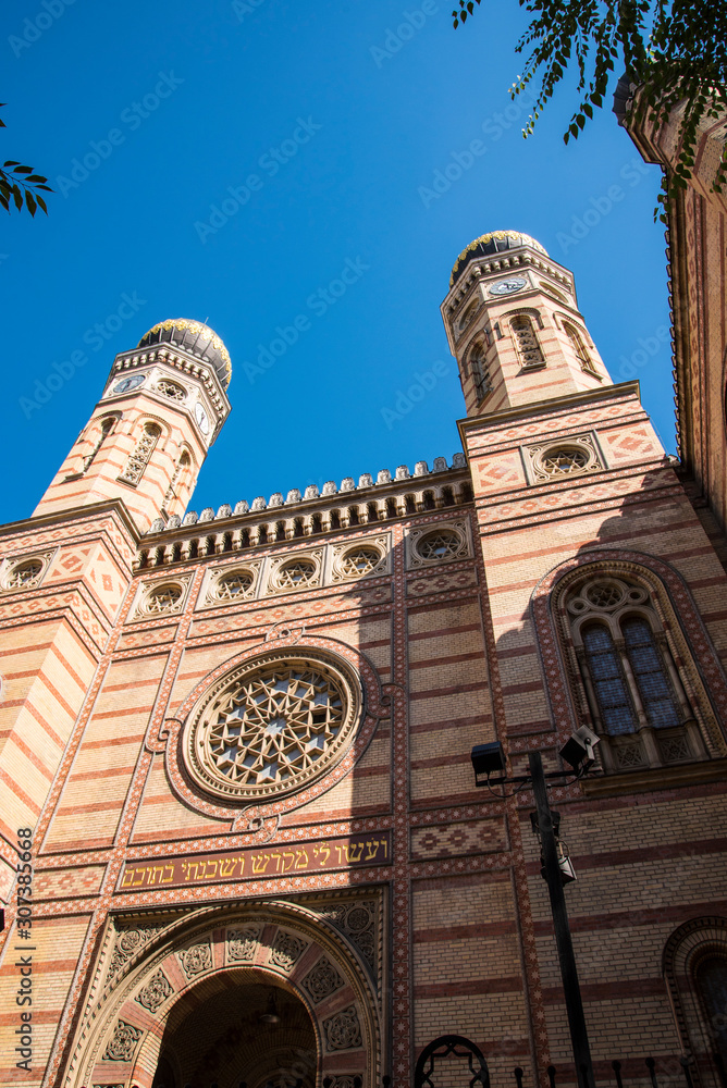 Budapest 's Moorish Style Great Synagogue in Hungary is the Most Beautiful in the World. The synagogue was built between 1854 and 1859 in the Moorish Revival style,