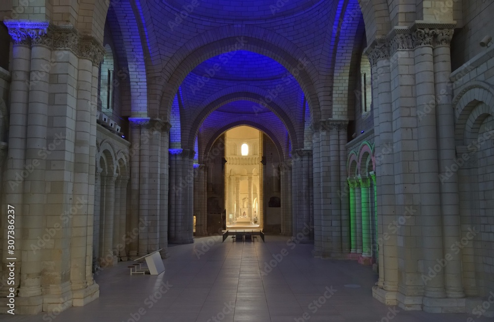 Intérieur abbaye de Fontevraud