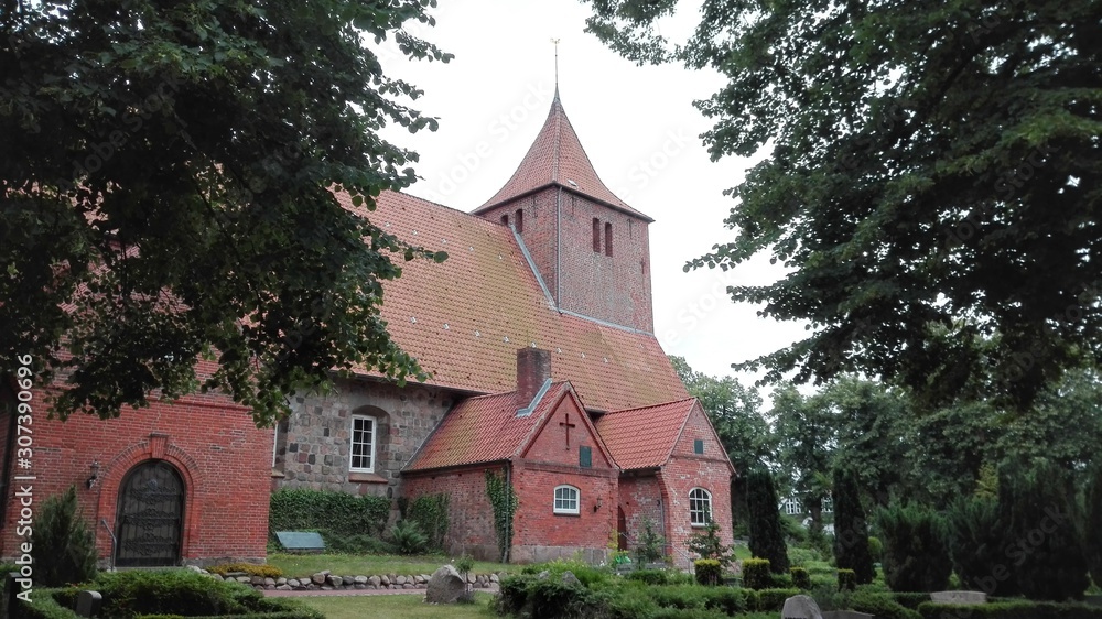 Kirche Westensee