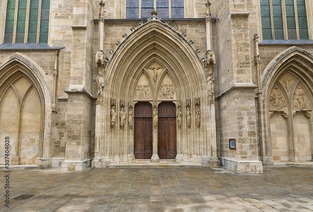 entrance to the Minoritenkirche, Vienna, Austria 