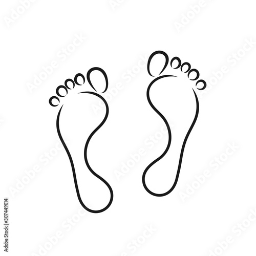 Footprint outline. Isolated  footprint on white background